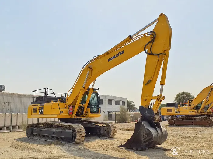 2015 Komatsu PC450LC-8-cover-image