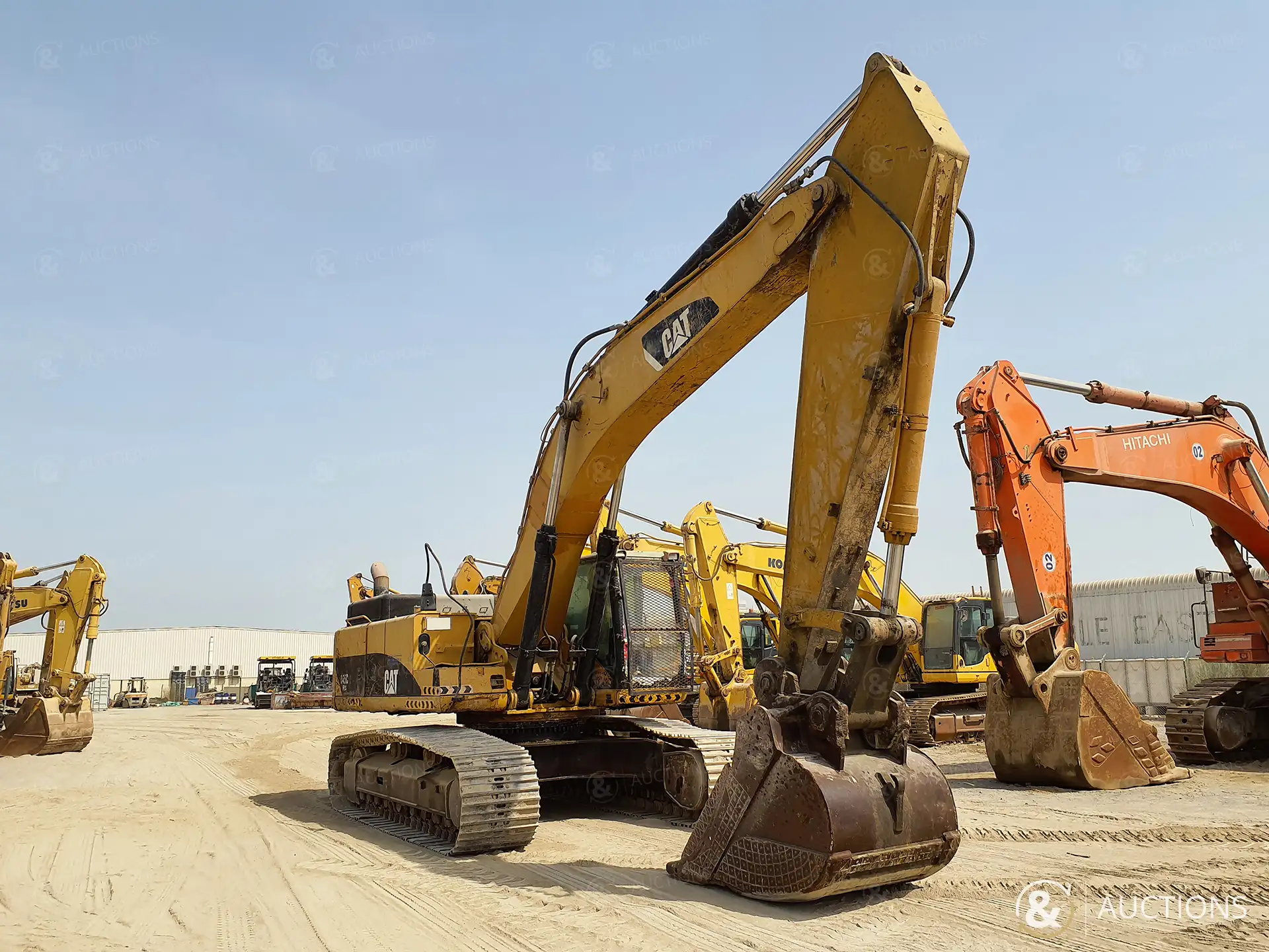 صورة ل معدات الاسفلت 2007 كاتربيلر 345C