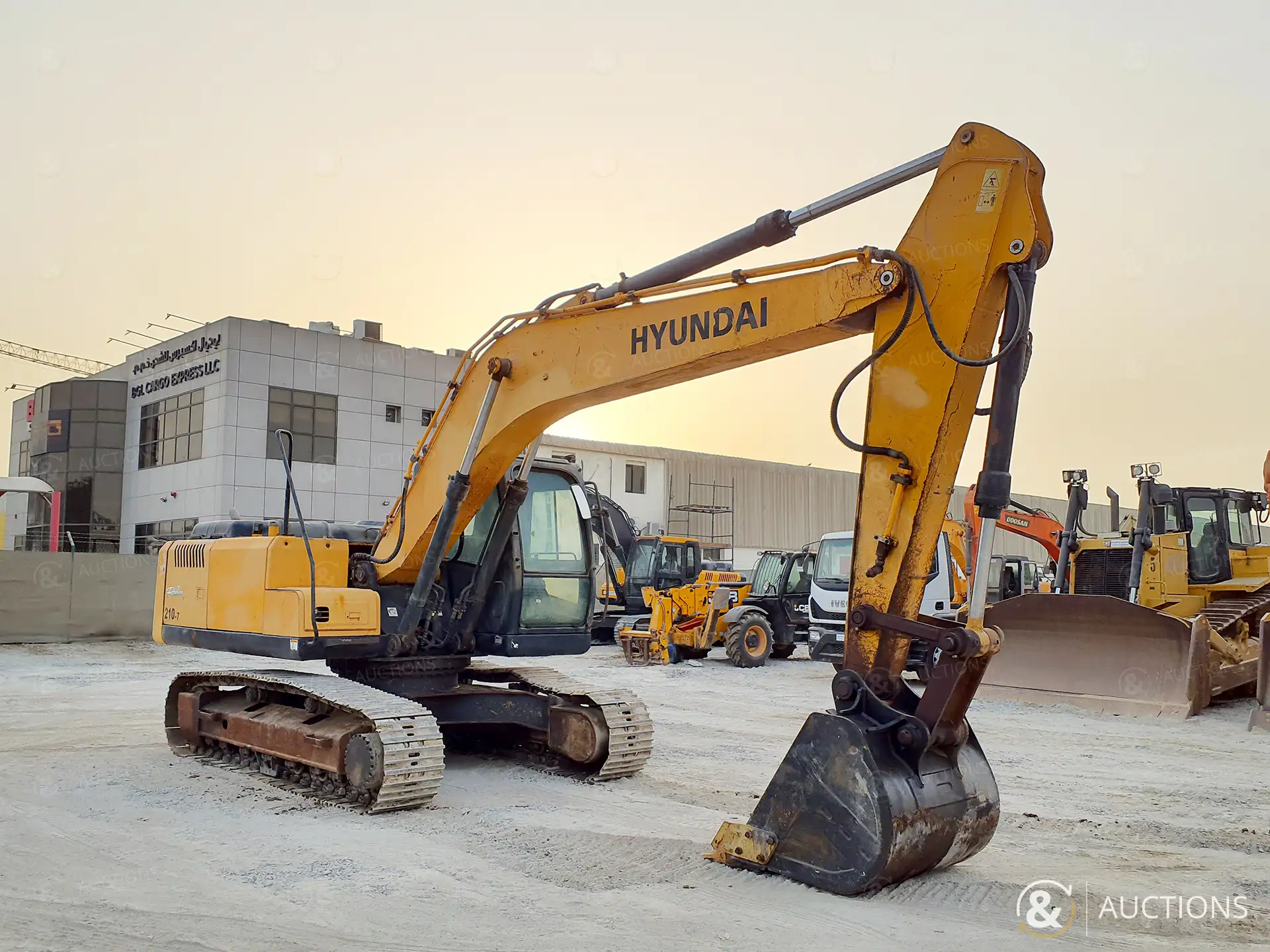Image for TRACKED EXCAVATORS 2018 Hyundai R210-7