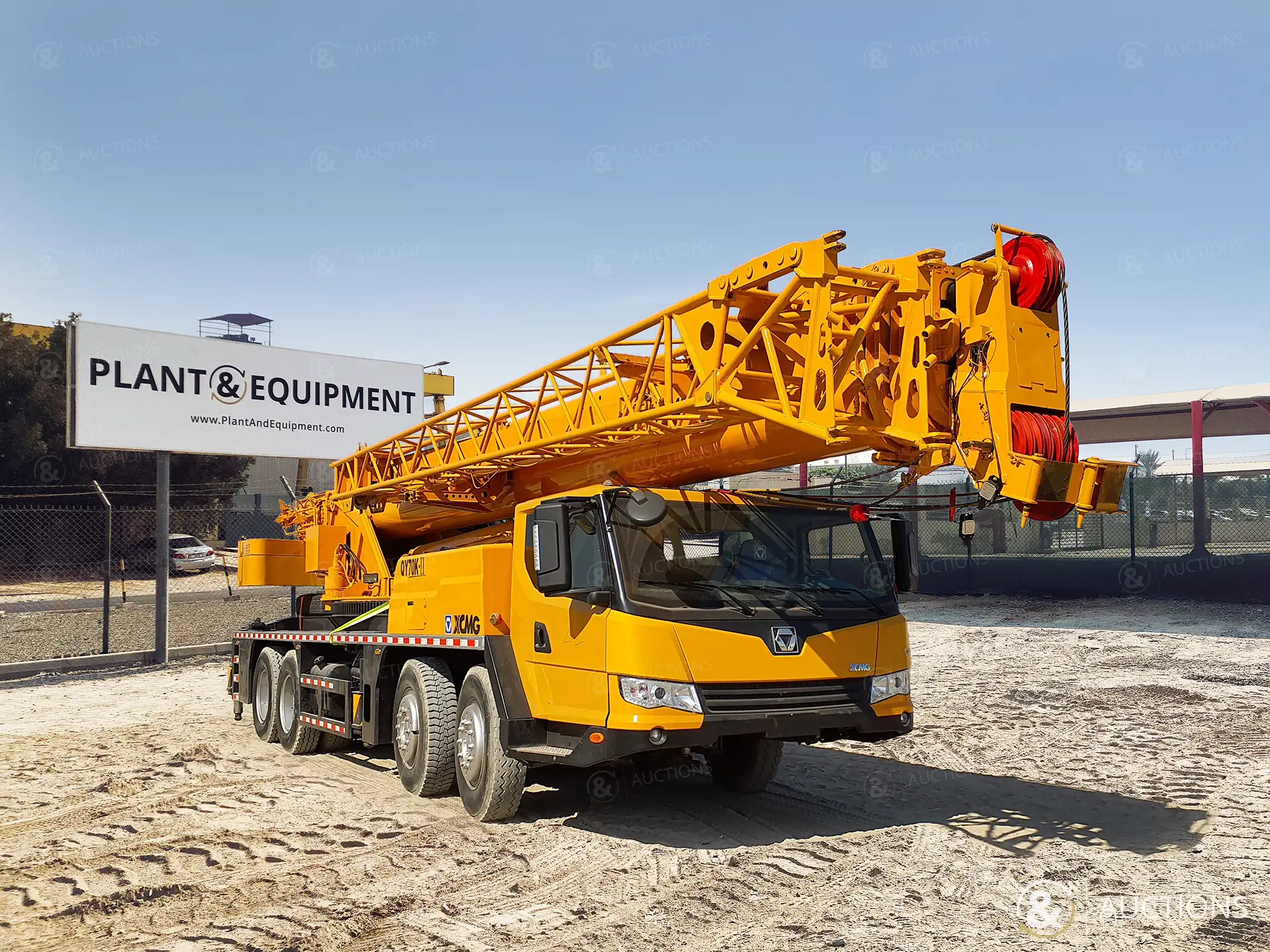 صورة ل 2021 اكس سي ام جي QY70K-II