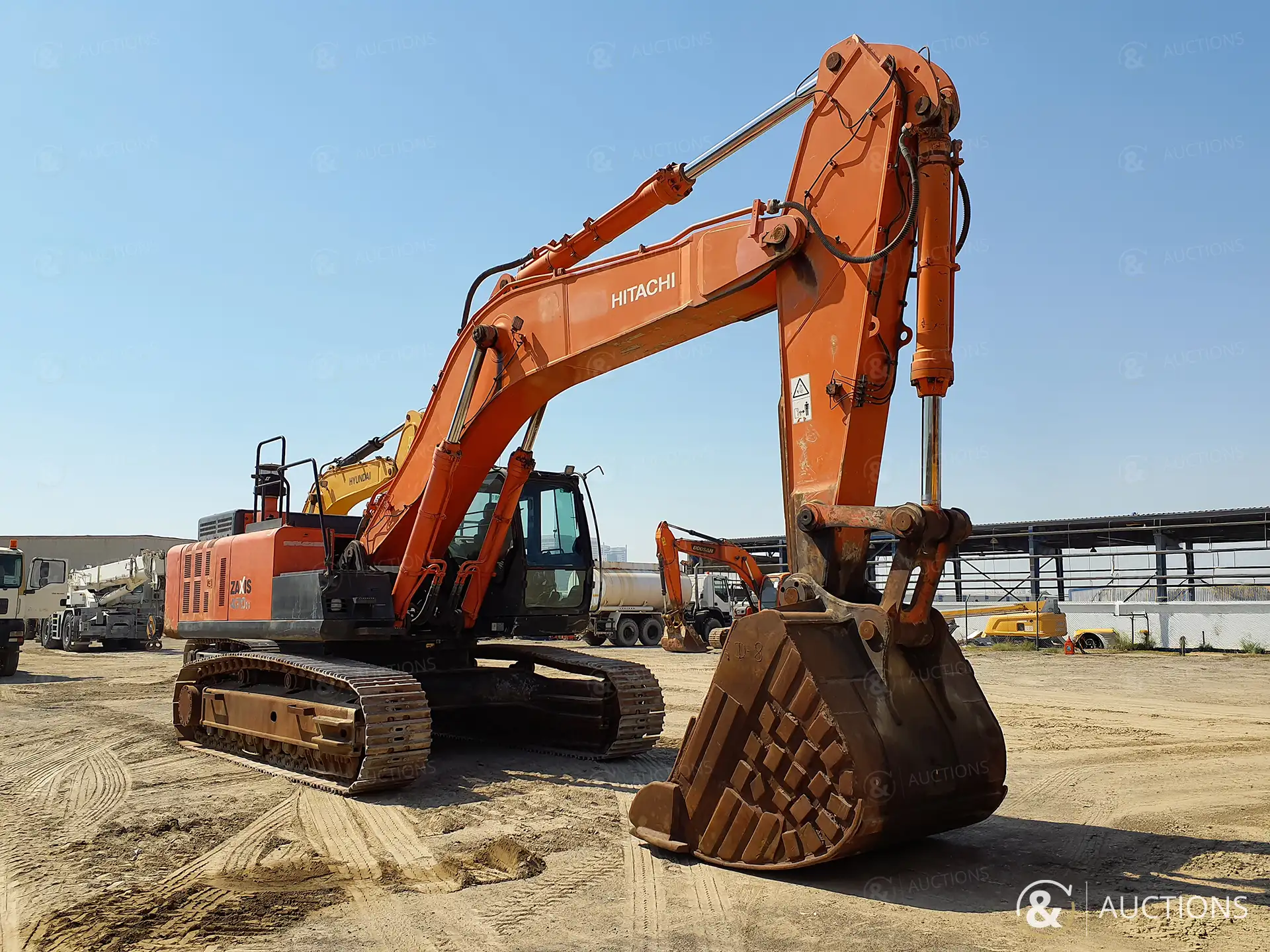 صورة ل معدات البناء 2018 هيتاشى ZX470H للبيع في المملكة المتّحدة