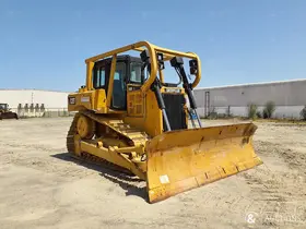 2015 Caterpillar D6R XL-cover-image