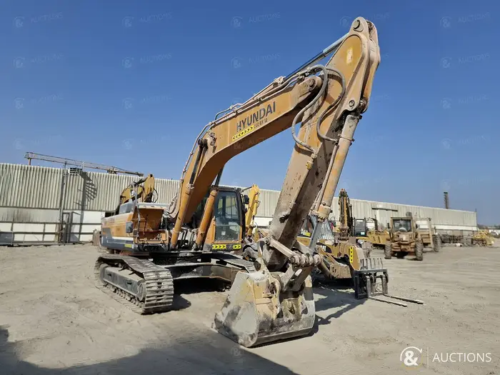 2014 Hyundai R330LC-9SH-cover-image