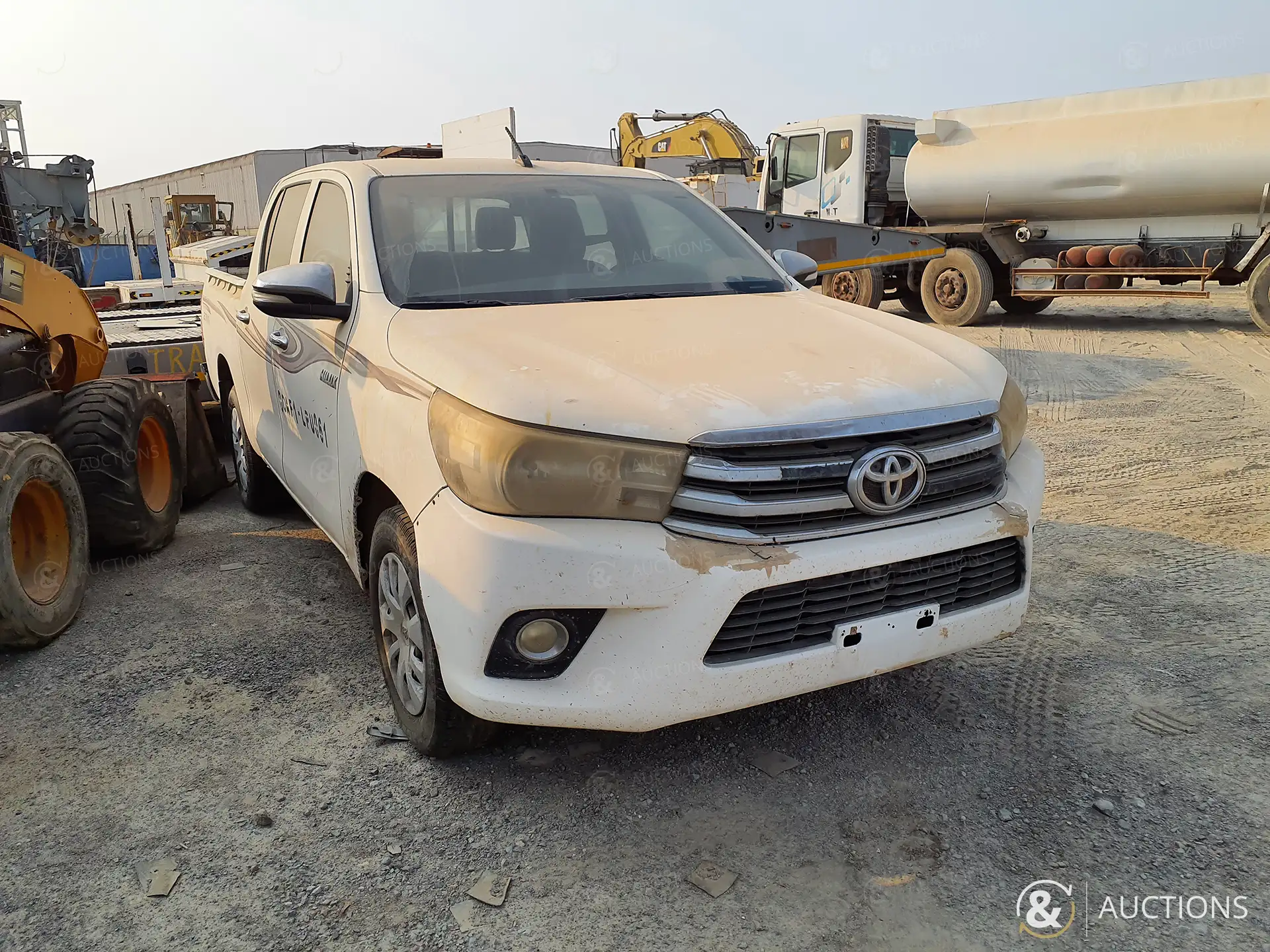 Image de VÉHICULES DE SERVICE 2016 TOYOTA HILUX